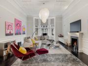 An Elegant Two Bedroom Apartment in the Heart of South...