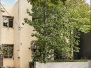 An exceptional Domain precinct address
