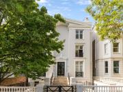 An exceptional duplex apartment on one of Notting...
