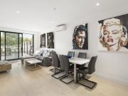 An Exceptional Elm Apartment with Rare Courtyard Appeal