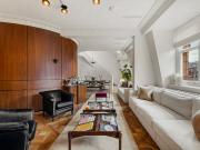 An exceptionally rare retreat on one of Mayfair’s most...