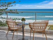 Luxurious Entire Floor Beachfront residence