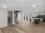 An Iconic Art Deco Retreat with Breathtaking CBD Views