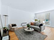 An Iconic Collins Street Address with a Prized Car Park!