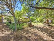 An ideal renovator on a huge 1780sq.m block loads of...