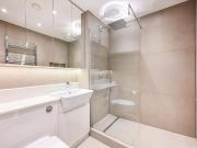 An immaculate 2 bedroom apartment to rent in Waterside...