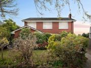 An impeccable home on glorious land