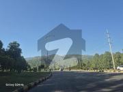 An old demolishable house 1244 sqyrds/ off margla road/...