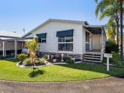 Price Reduced as Owner wants it SOLD! Paradise Lake Over...