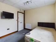 Anchor House, Anlaby Road, HU3 1 bed in a house share to...
