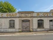 Ancien Chais De Cognac – Distillerie À Saintes 900m² Saintes