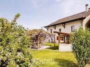 Ancien corps de ferme de 1761 entièrement rénové