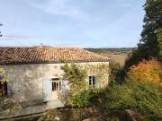 Ancien corps de ferme partiellement rénové, au cœur de 6...