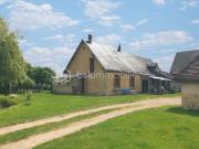 Ancien Corps de ferme rénové et de Plain pied sur la...