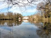 Ancien Moulin Restauré avec Magnifique Vue sur Etang 3.8...