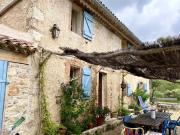 Ancienne ferme sur environ 4ha