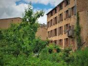 Ancienne propriété paroissiale et son magnifique jardin...