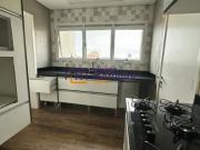 Andar alto, espaÃ§oso, bem conservado e bem localizado!