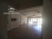 Andar comercial na área hospitalar