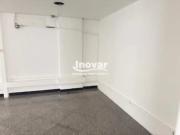 Andar corrido com 400m² de área dividido em salas com... Andar corrido com 400m² de área dividido em salas com...