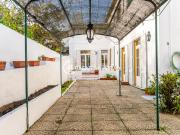 Andar de moradia com amplo jardim do centro histórico de...