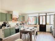 Andar de Moradia T2 com Logradouro no Rés do Chão...