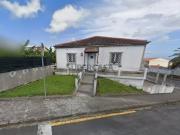 Andar de moradia T3 em Fajã Cima com estacionamento privado Andar de moradia T3 em Fajã Cima com estacionamento privado