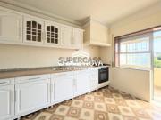 Andar Moradia Duplex c/terraço e cave em Oliveira do Douro