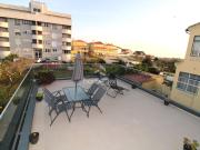 Andar moradia T3, com terraço e vistas de mar, em Buarcos!