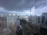 Andares corridos subsequentes totalizando 900 m2, são 5...