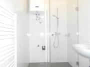 ANderMUR sonnige, großzügige 2ZI+Küche im stilvollen Altbau