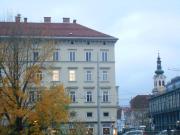 ANderMUR sonnige, großzügige 2ZI+Küche im stilvollen Altbau
