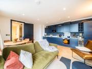 Andrews Road, Broadway Market, E8