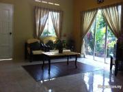anggerik villa 4 rooms holiday house
