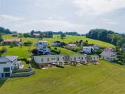 Angrenzende Villa mit 4,5 Zimmern in Mézières