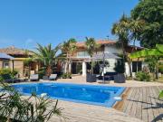 Angresse, Propriete Avec Piscine Sans Vis A Vis 250m²...