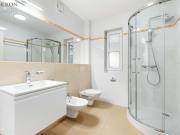 Willkommen zu Hause: Ob Schwimmbiotop parkähnlicher...