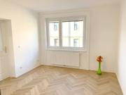 ANLAGEOBJEKT: Wunderschöner, generalsanierter 2 Zimmer...