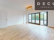 ANLEGERWOHNUNG ZWEIZIMMERWOHNUNG MIT TERRASSE UND HOF...