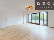 ANLEGERWOHNUNG ZWEIZIMMERWOHNUNG MIT TERRASSE UND HOF...