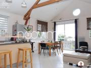 [Anne] Maison en pierre coeur de Bourg