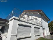 Annecy le Vieux proche lac spacieuse maison de ville 265...