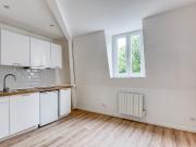 Annonce n° 209822 T1 refait à neuf