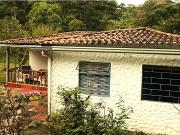 ANOLAIMA FINCA AMOBLADA EN VENTA 300M2