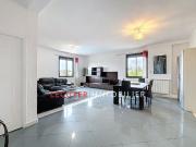 Antibes Centre A 5 minutes à pieds du pôle d'échange...