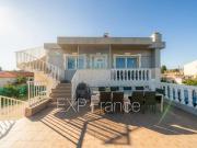 ? ANTIBES EST – Rare à la Vente ! Haut de Villa 4 Pièces...