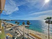 Juan Les Pins bord de plage– Appartement 3 pièces avec...
