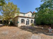 Antibes.Plage. Murs Hotel Restaurant 400m² Antibes