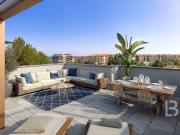 Antibes Proche Plage, appartement 3 pièces Toit...