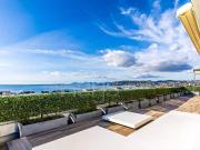 Antibes: Vaste penthouse, superbes vues mer et montagne...